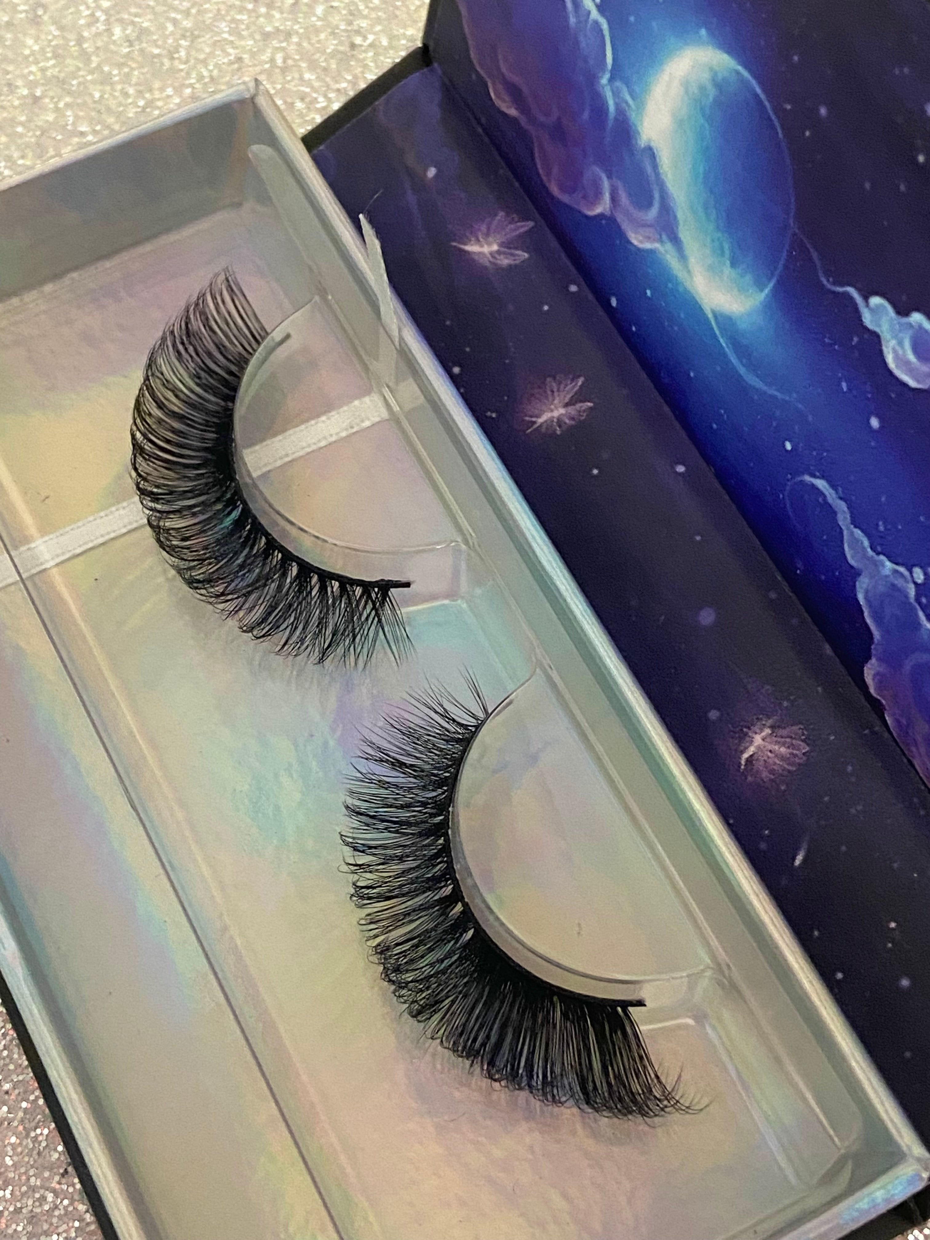 EARTH BUNDLE - LASHES